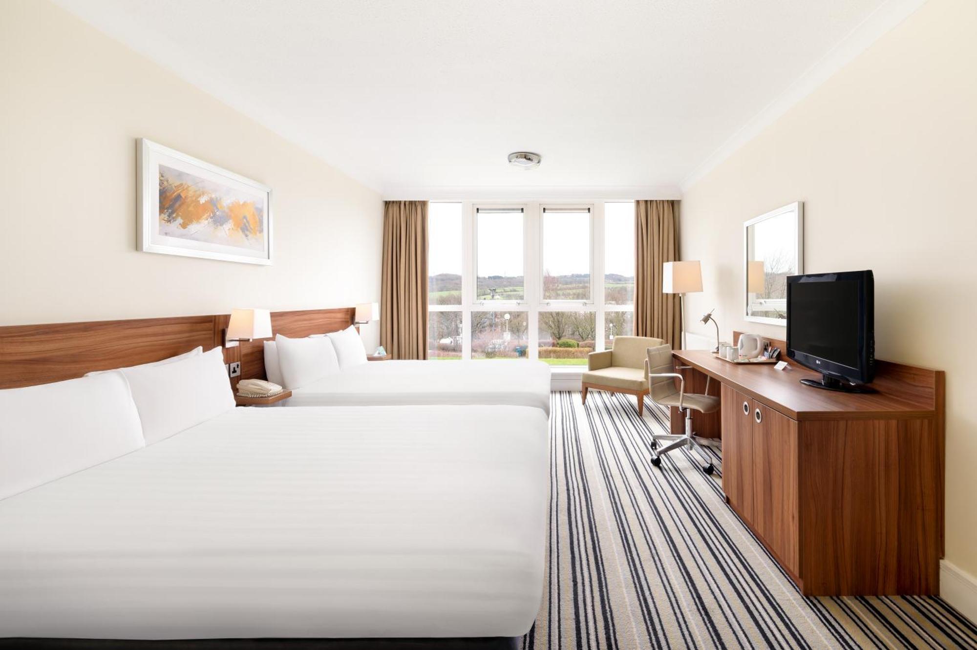 Holiday Inn Leeds Brighouse By Ihg Exteriör bild
