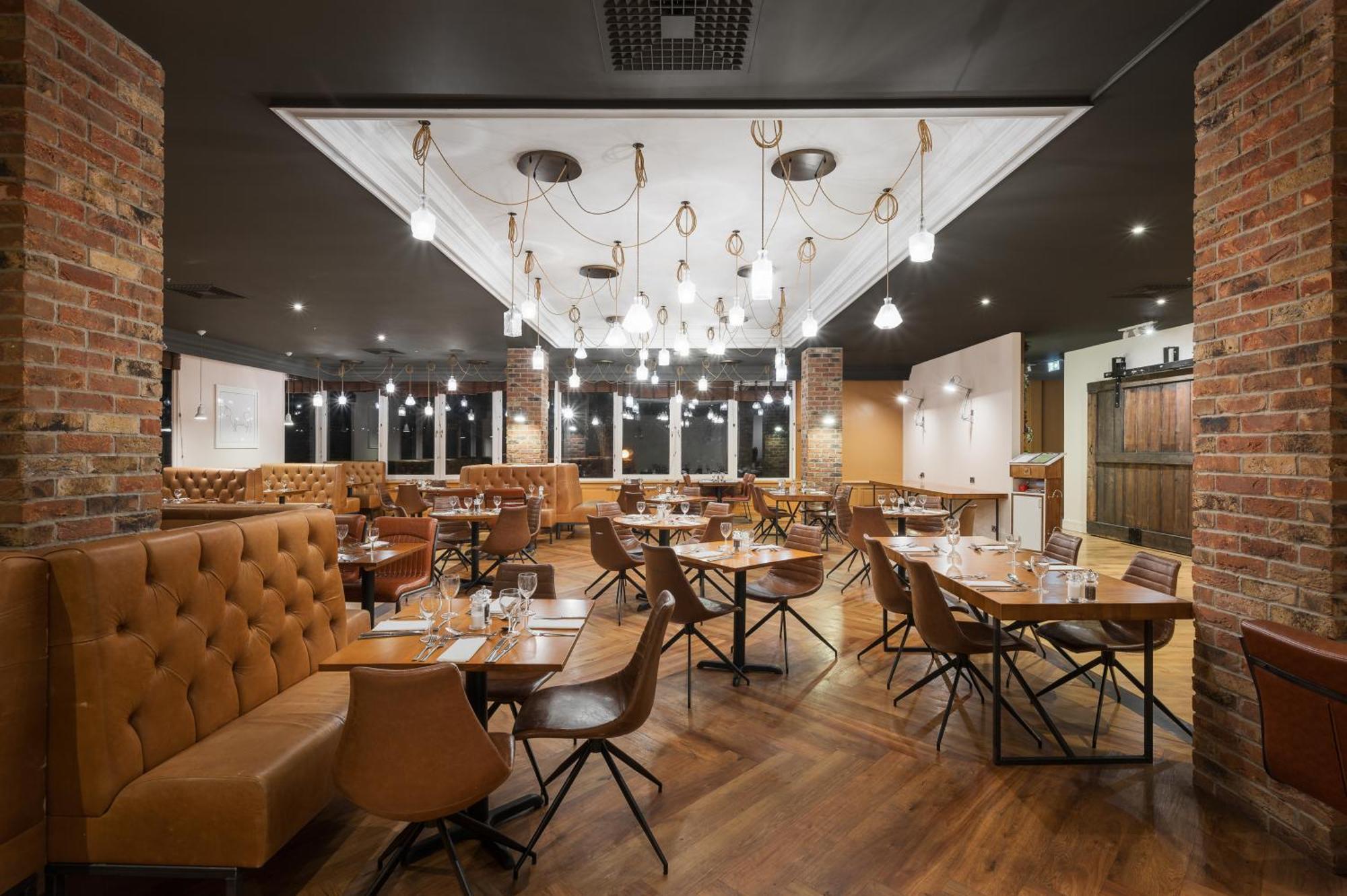 Holiday Inn Leeds Brighouse By Ihg Exteriör bild