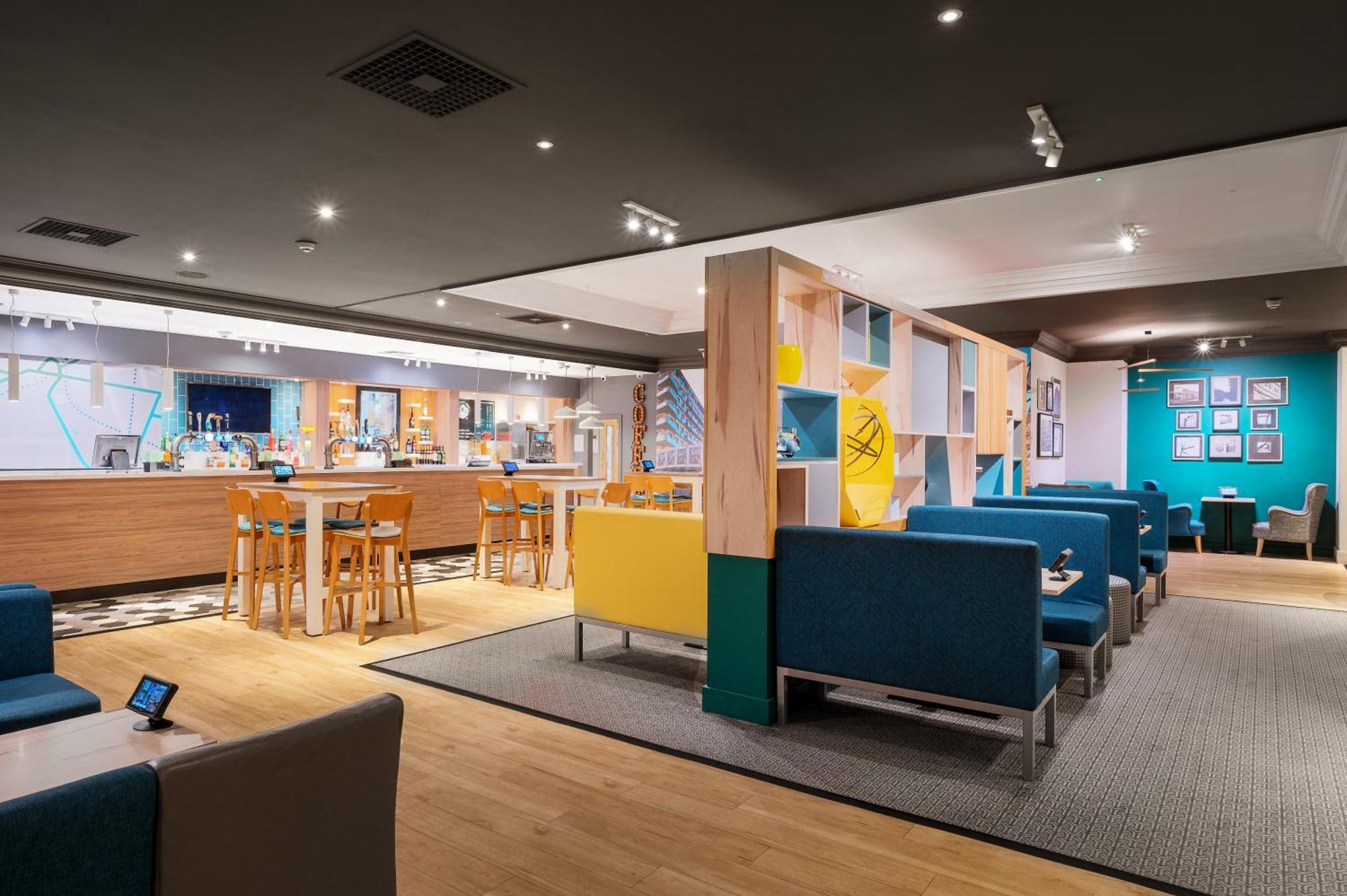 Holiday Inn Leeds Brighouse By Ihg Exteriör bild